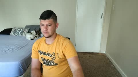 ask me lol online show from January 10, 4:33 am