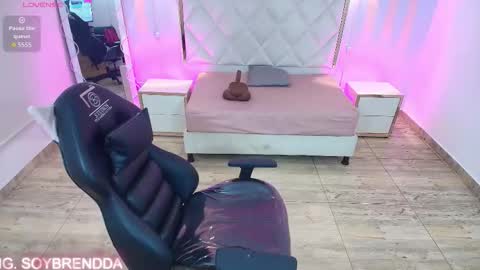 BRENDDA  online show from September 17, 3:08 am