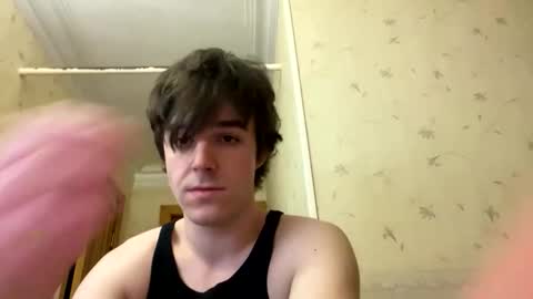 Snapshot of brendon000hardt chatting on January 17, 11:59 am brendon000hardt online show from January 17, 11:59 am