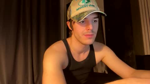 Snapshot of brendon000hardt chatting on February 1, 12:59 pm brendon000hardt online show from February 1, 12:59 pm