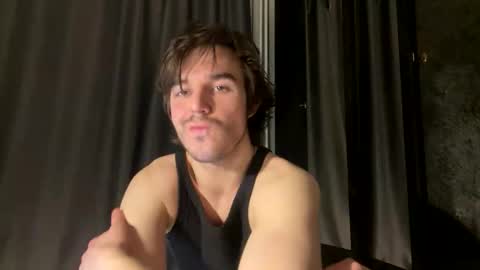 Snapshot of brendon000hardt chatting on February 25, 1:32 pm brendon000hardt online show from February 25, 1:32 pm