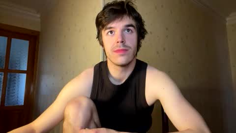 Snapshot of brendon000hardt chatting on May 13, 2:58 pm brendon000hardt online show from May 13, 2:58 pm