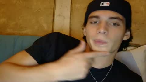 Snapshot of brennanrush chatting on July 21, 2:03 am brennanrush online show from July 21, 2:03 am
