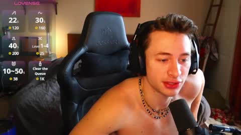 brentonverde online show from December 31, 6:02 pm