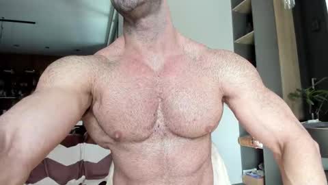 Snapshot of bretman_narcissus chatting on March 24, 7:57 am bretman_narcissus online show from March 24, 7:57 am