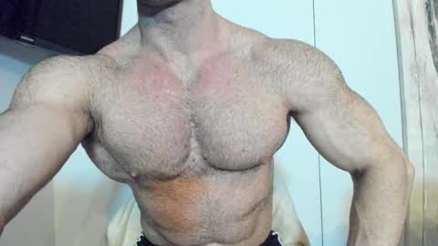 Snapshot of bretman_narcissus chatting on March 27, 12:16 pm bretman_narcissus online show from March 27, 12:16 pm