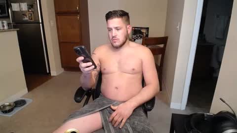 Snapshot of brettbwc89 chatting on December 25, 11:53 pm brettbwc89 online show from December 25, 11:53 pm