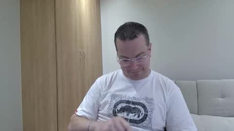 Brett online show from December 14, 1:49 pm