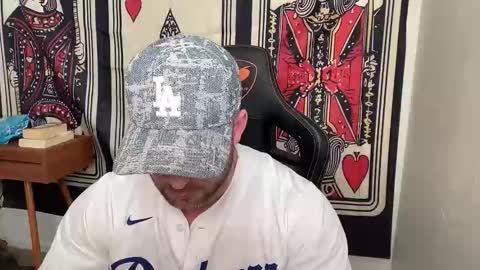 Brett Mycles online show from January 6, 6:22 pm