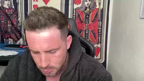 Brett Mycles online show from February 4, 7:09 pm