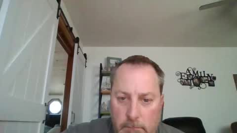 Snapshot of brettsky chatting on December 12, 1:28 pm hey online show from December 12, 1:28 pm