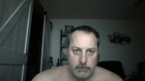 Snapshot of brettsky chatting on February 12, 8:38 am hey online show from February 12, 8:38 am