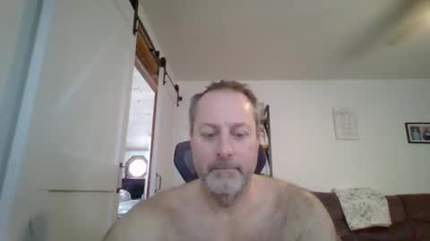 Snapshot of brettsky chatting on February 7, 3:16 pm hey online show from February 7, 3:16 pm