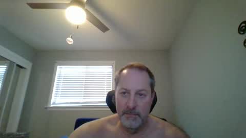 Snapshot of brettsky chatting on February 14, 6:04 pm hey online show from February 14, 6:04 pm