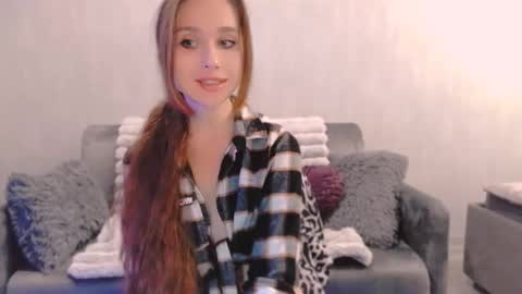 bri_fox online show from October 30, 12:50 pm