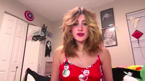 Brianna3 online show from December 6, 3:19 am