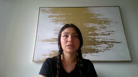 briahana_drink134763 online show from April 29, 5:30 pm