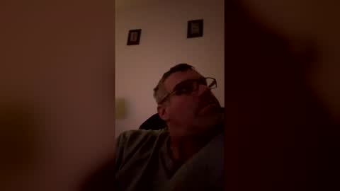 brian38431 online show from December 23, 10:24 am