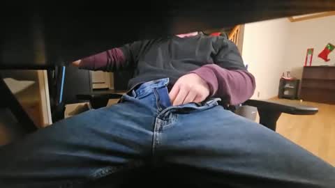 brian7891012 online show from December 29, 4:05 am