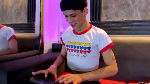 brian_hotof1 online show from June 7, 11:25 am