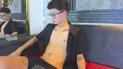 brian_hotof1 online show from July 4, 11:16 am