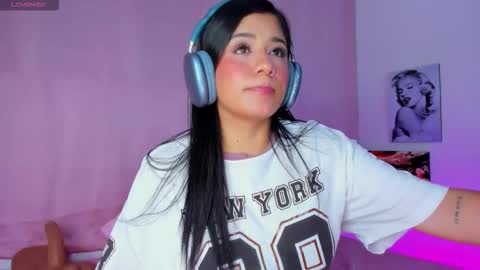 briana11_ online show from February 16, 1:02 am