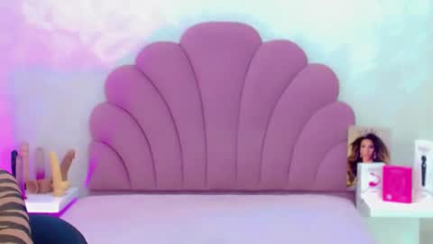 BRIANA online show from March 7, 8:00 am