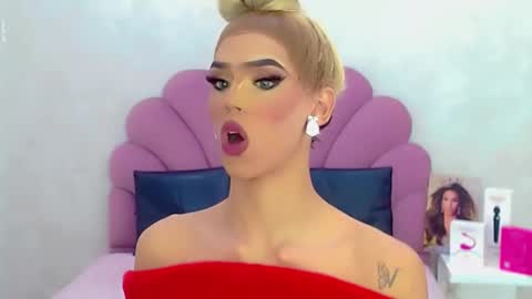 BRIANA online show from March 19, 8:07 am