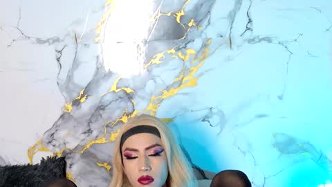 briana_white online show from May 13, 2:03 pm