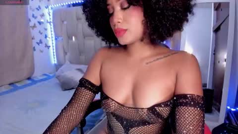  Briana  online show from November 1, 3:47 pm