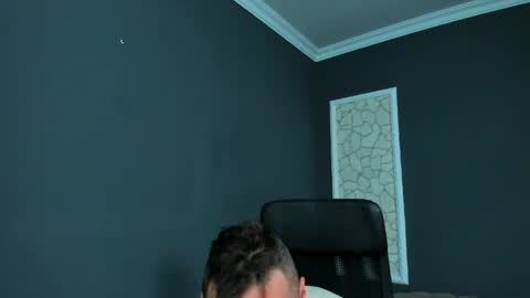 Snapshot of brianhunts chatting on April 28, 4:28 am Brian online show from April 28, 4:28 am