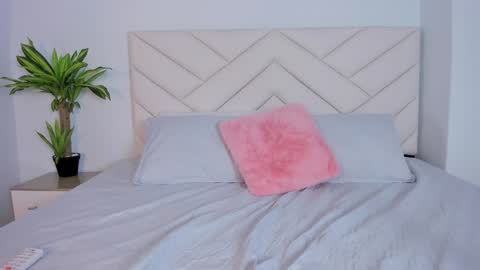   online show from December 28, 2:21 pm