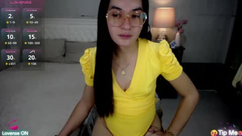 brianna_shemale online show from June 20, 11:40 pm
