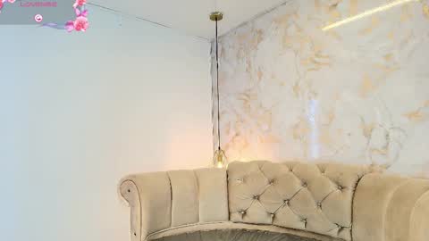 Brianna  online show from September 30, 2:00 pm