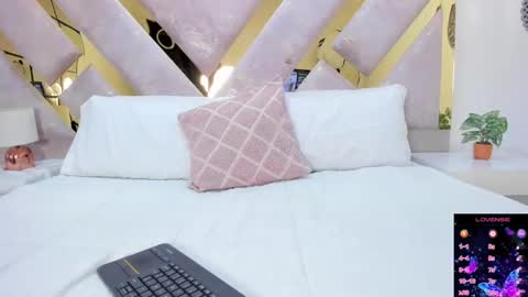 Brianna  online show from September 12, 12:38 pm