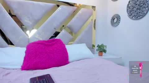 Brianna  online show from September 17, 12:07 pm