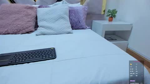 Brianna  online show from October 30, 11:44 am