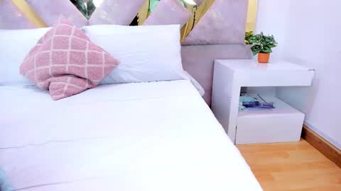 Brianna  online show from November 28, 12:52 pm