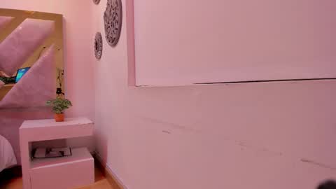 Brianna  online show from December 21, 11:39 am