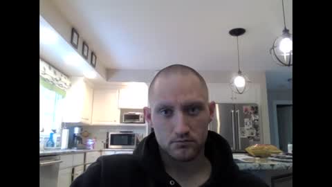 briantibs20 online show from February 5, 8:46 pm