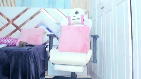 BIRGGITTEBONY online show from March 17, 8:12 pm