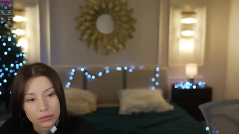 Diamonds Girls online show from December 19, 12:17 am