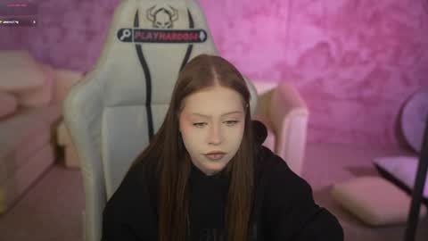 Snapshot of bright_diamonds_054 chatting on April 28, 11:54 pm Diamonds Girls online show from April 28, 11:54 pm