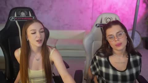 Snapshot of bright_diamonds_054 chatting on May 4, 6:48 pm Diamonds Girls online show from May 4, 6:48 pm