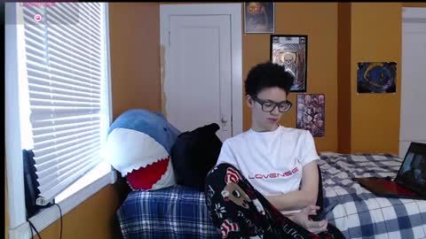 Strawberry online show from January 12, 8:14 pm