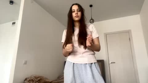Eva online show from June 27, 12:22 pm