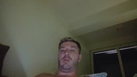 brii0000 online show from August 4, 10:40 am