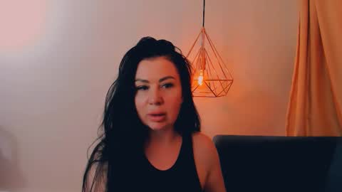 brilliantegirl_ online show from March 10, 8:36 pm