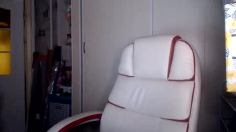 brilliantly online show from November 7, 8:14 am