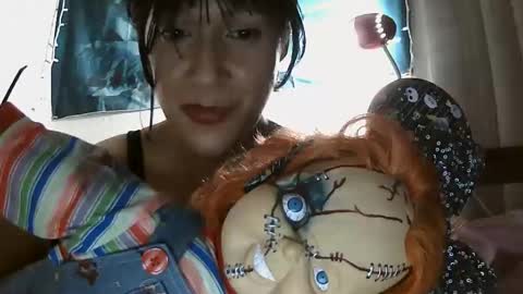 Snapshot of brina_moon chatting on October 29, 4:48 am Brina Moon online show from October 29, 4:48 am